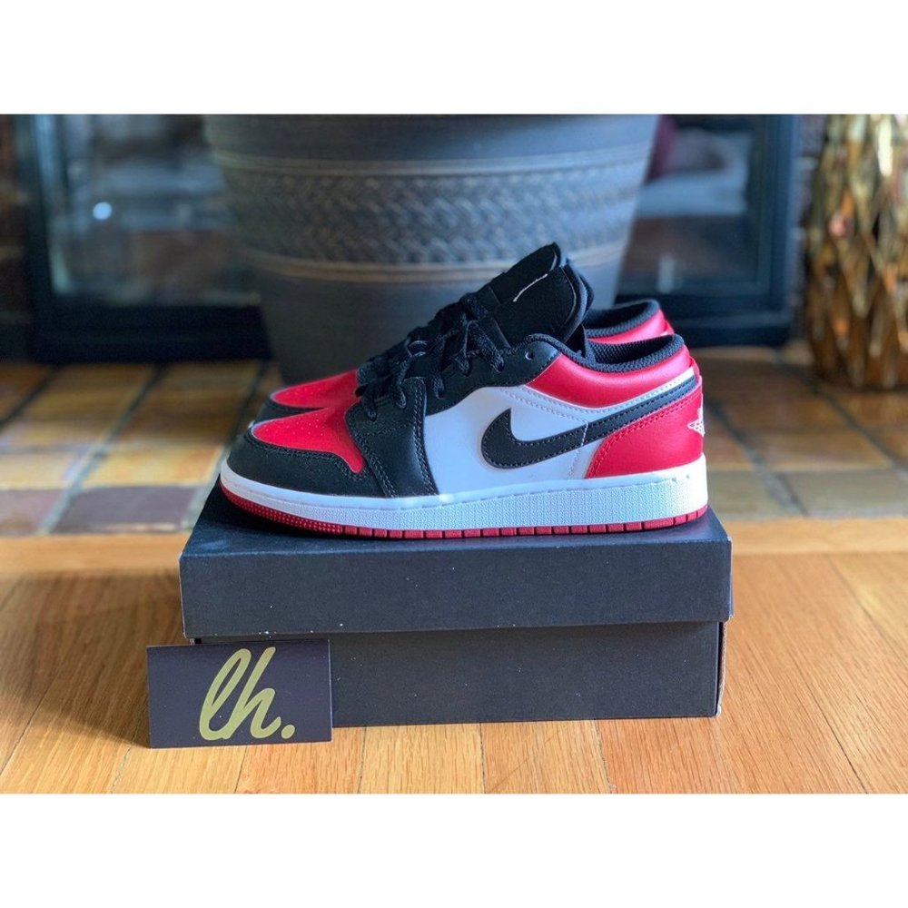 Size 4y Air Jordan 1 Low "Bred Toe"